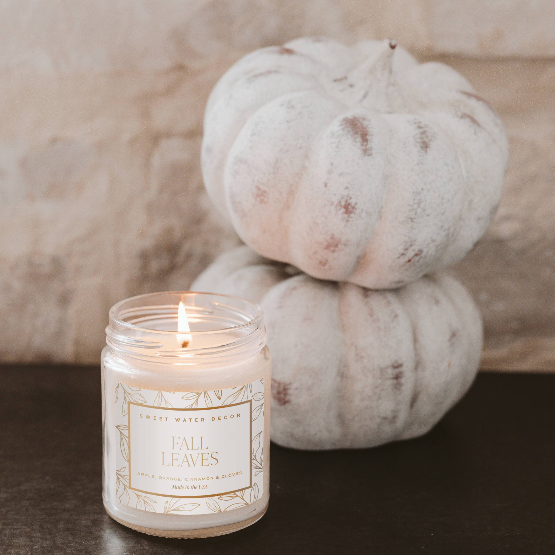 *NEW* Fall Leaves 9 oz Soy Candle - Fall Decor and Gifts